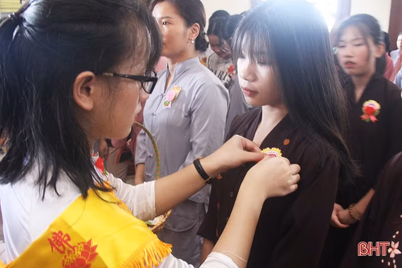 Xúc động đại lễ Vu lan - mùa hiếu hạnh 2019 tại chùa Giai Lam