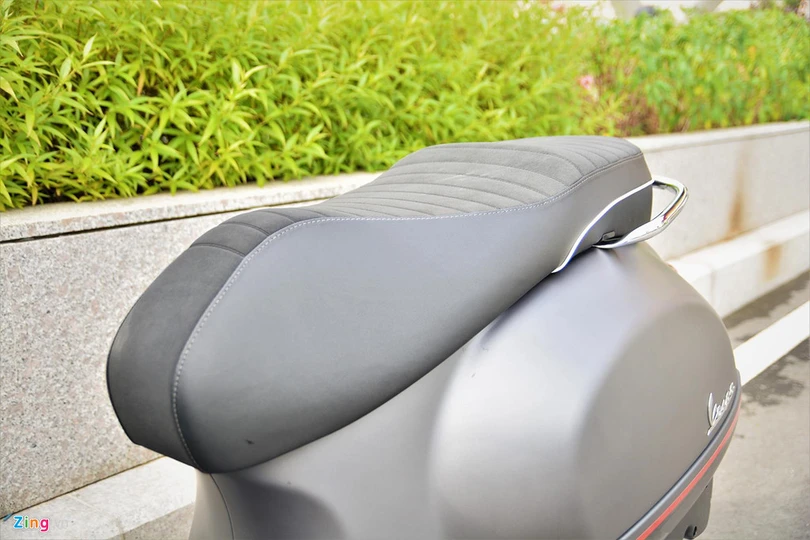 Chi tiết Vespa GTS Super 150 thế hệ mới - thêm công nghệ, giữ giá bán