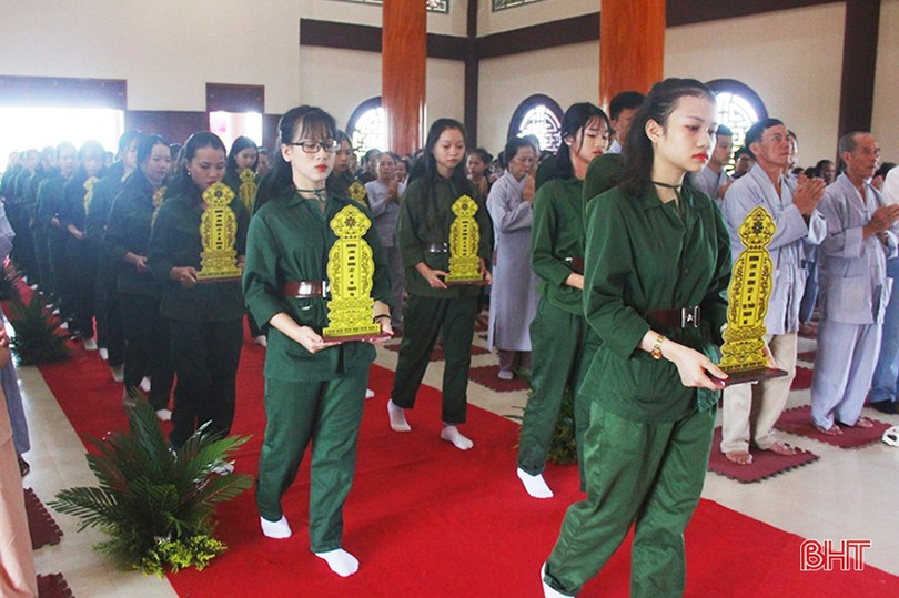 Xúc động đại lễ Vu lan - mùa hiếu hạnh 2019 tại chùa Giai Lam