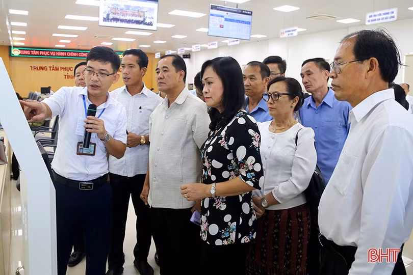 Đoàn đại biểu HĐND tỉnh Bôlykhămxay nhiều hoạt động ý nghĩa tại Hà Tĩnh