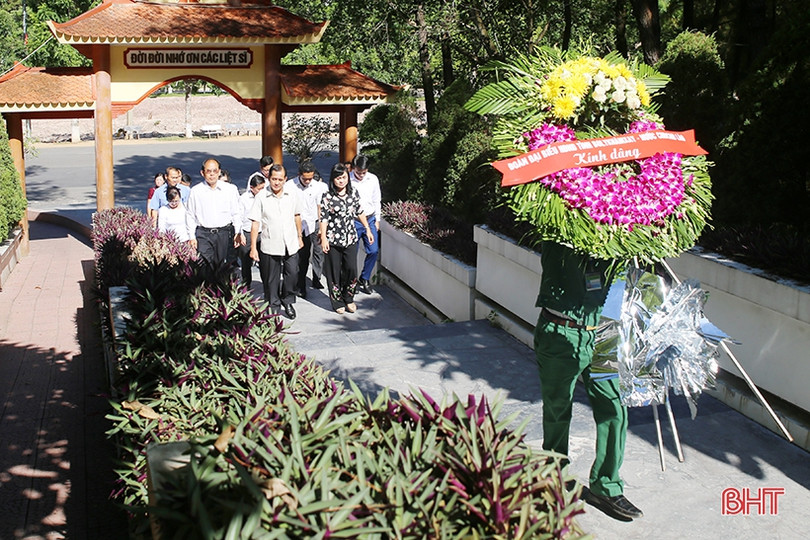 Đoàn đại biểu HĐND tỉnh Bôlykhămxay nhiều hoạt động ý nghĩa tại Hà Tĩnh