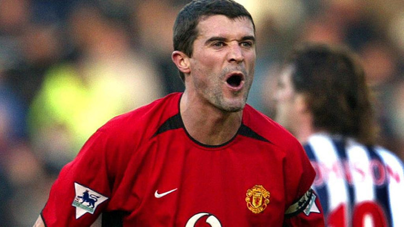 Roy Keane là mẫu đội trưởng hoàn hảo cho đội hình vốn có rất nhiều cái tôi của các cầu thủ MU. Ảnh: Getty . Man United và nỗi xấu hổ về tấm băng đội trưởng