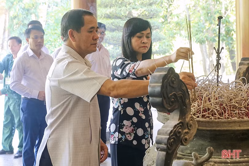 Đoàn đại biểu HĐND tỉnh Bôlykhămxay nhiều hoạt động ý nghĩa tại Hà Tĩnh