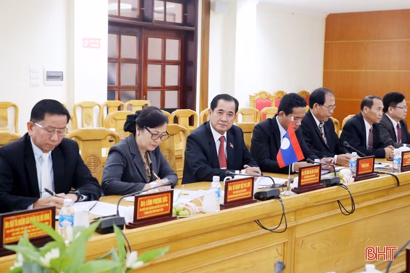 Kết quả của HĐND tỉnh Hà Tĩnh là kinh nghiệm để Bôlykhămxay nâng cao chất lượng hoạt động