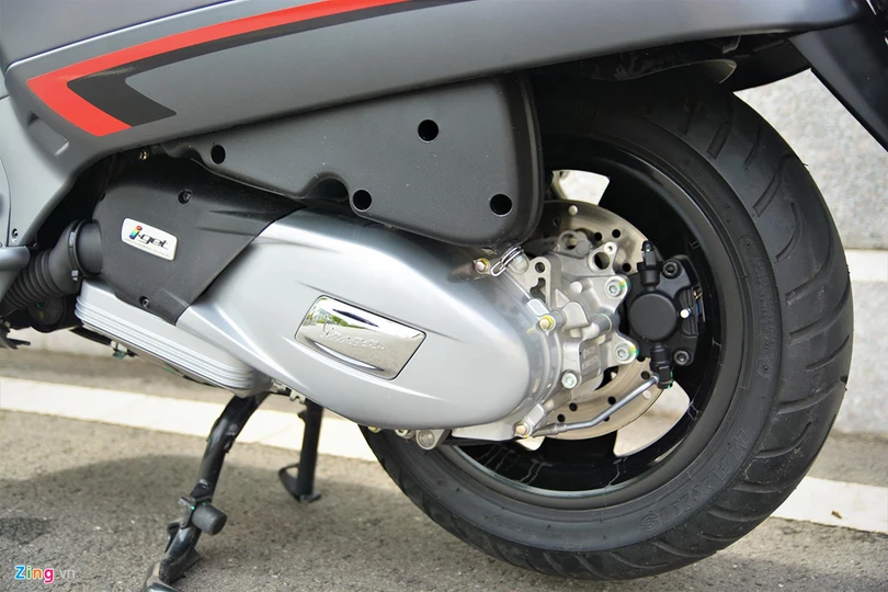 Chi tiết Vespa GTS Super 150 thế hệ mới - thêm công nghệ, giữ giá bán