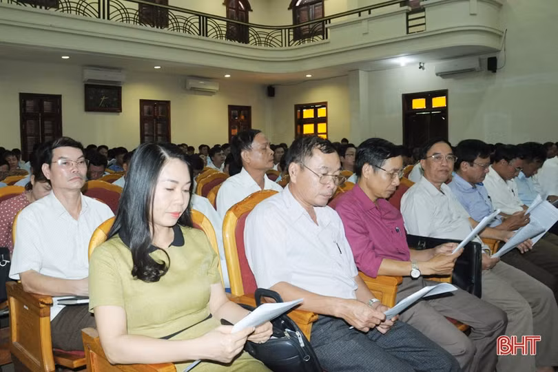 Hà Tĩnh sắp xếp 2.321 cán bộ, công chức thuộc các xã diện sáp nhập