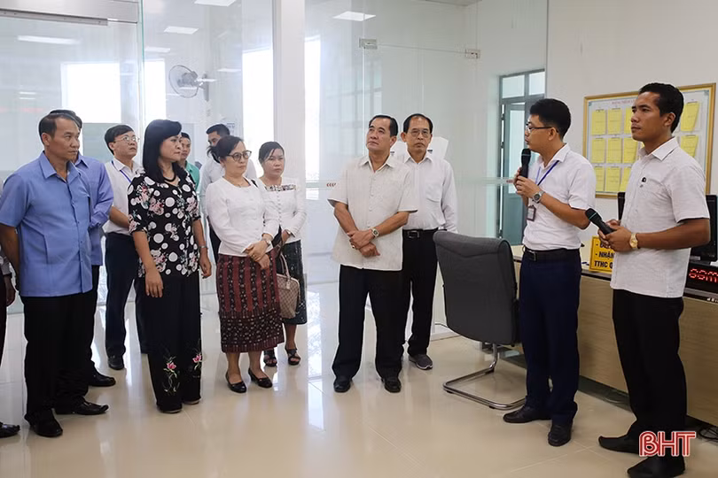 Đoàn đại biểu HĐND tỉnh Bôlykhămxay nhiều hoạt động ý nghĩa tại Hà Tĩnh