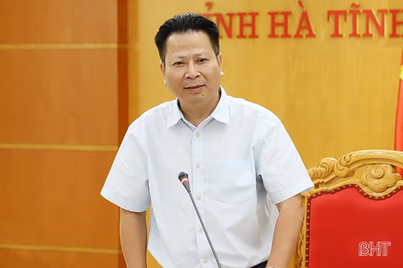 Nước đập dâng Vũ Quang chuyển màu một phần do tồn tại hàm lượng sắt khá cao