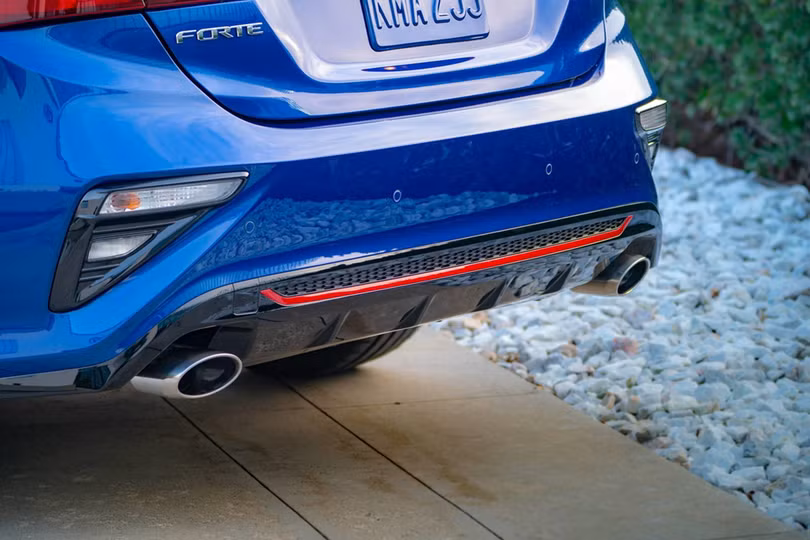 Cận cảnh Kia Cerato phiên bản thể thao mạnh hơn 200 mã lực