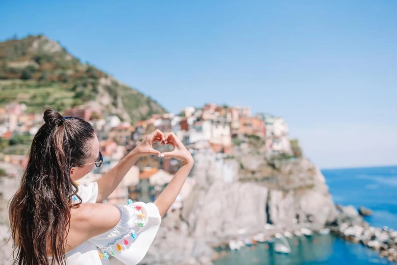 Lạc bước giữa ngôi nhà cầu vồng đẹp như cổ tích