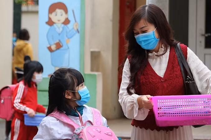 Học sinh xưng “con” có nên không?