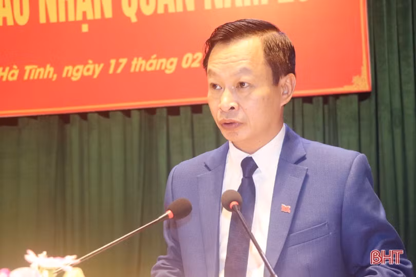 Hà Tĩnh tổ chức lễ giao nhận quân nhanh gọn, đảm bảo an toàn