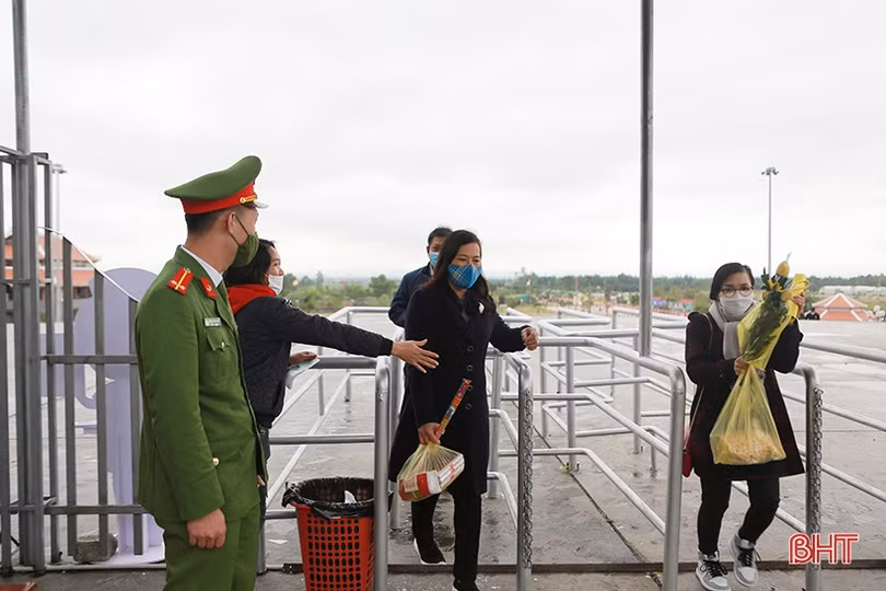 Nỗ lực đảm bảo an ninh trật tự tại các điểm du lịch tâm linh trên địa bàn Hà Tĩnh