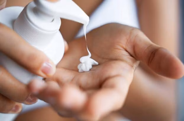 COVID-19 có thể làm phát sinh các biến chứng về da?