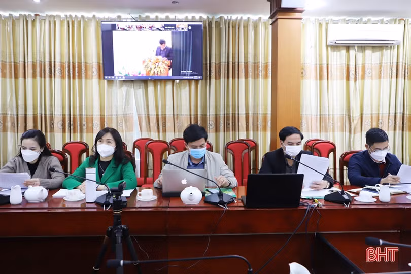 Rà soát chính sách, xây dựng kế hoạch triển khai hiệu quả Nghị quyết 11/NQ-CP của Chính phủ