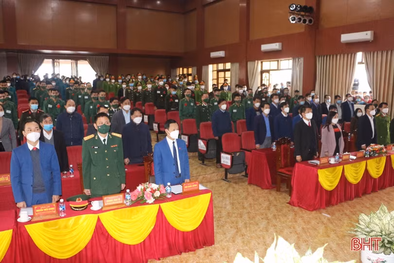 Hà Tĩnh tổ chức lễ giao nhận quân nhanh gọn, đảm bảo an toàn