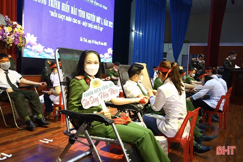 Cán bộ, chiến sĩ Công an Hà Tĩnh tình nguyện hiến 138 đơn vị máu