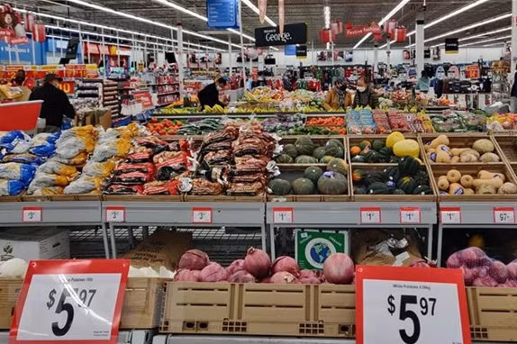 Giá cả trên thế giới tăng phi mã do ảnh hưởng của đại dịch COVID-19