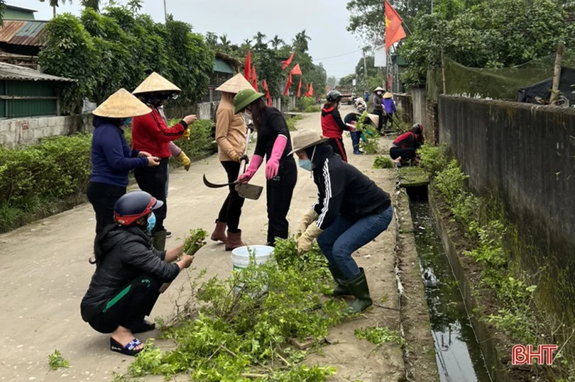 Các địa phương ở Thạch Hà ra quân “nâng chất nông thôn mới