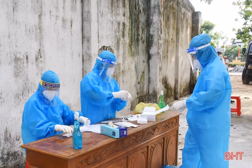 Ngày 15/2, Hà Tĩnh có 417 ca mắc COVID-19