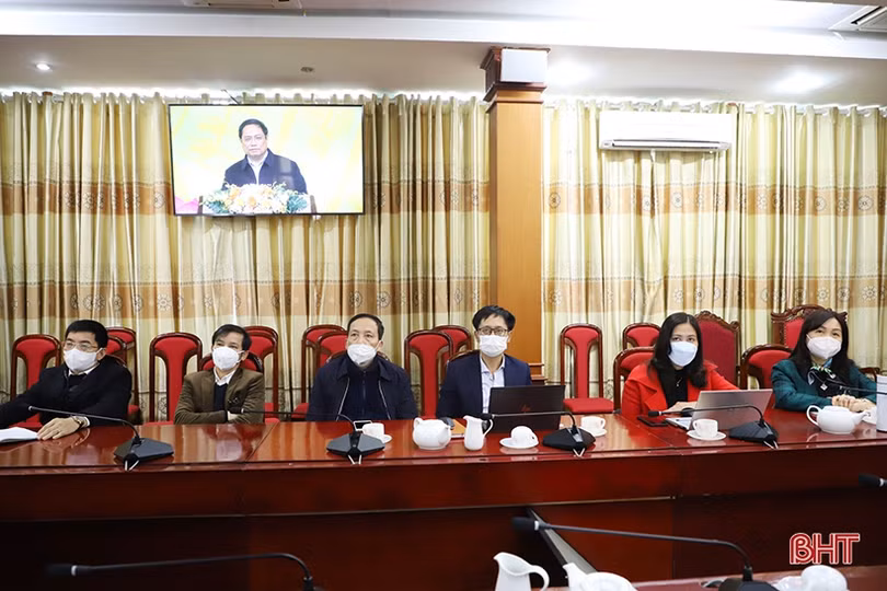 Hoàn thiện thể chế, tạo môi trường thuận lợi phát triển kinh tế tập thể