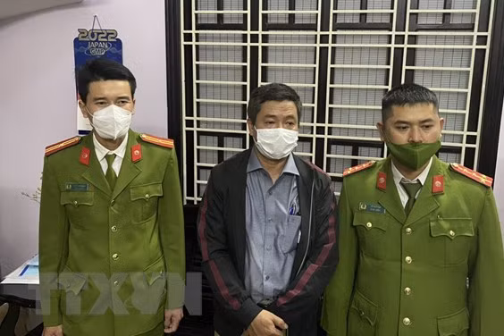 Khởi tố, tạm giam Giám đốc và kế toán trưởng CDC tỉnh Thừa Thiên-Huế