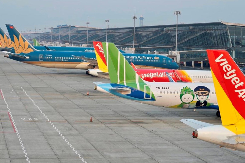 Bộ GTVT yêu cầu làm rõ giá vé máy bay về TP.HCM tăng cao sau Tết