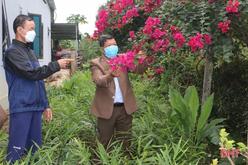 Lão nông “mê” làm vườn mẫu, tâm huyết xây dựng nông thôn mới