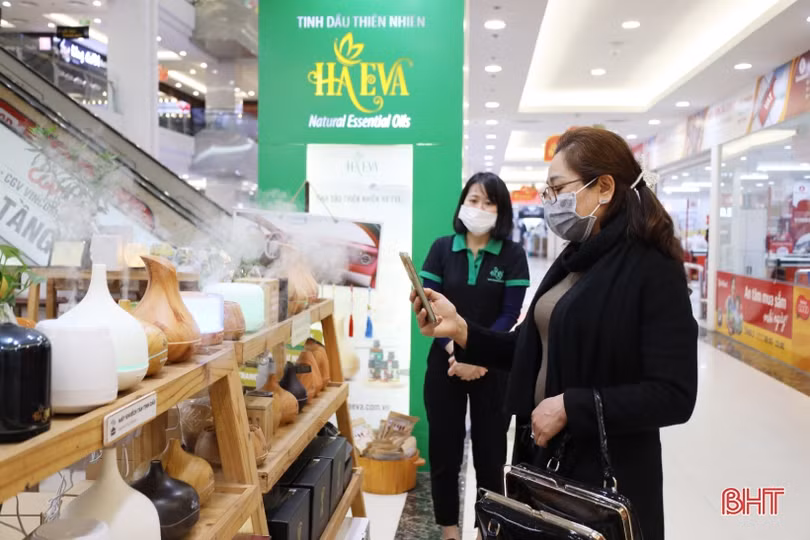 Hương liệu xông, máy khuếch tán tinh dầu hút khách mùa dịch