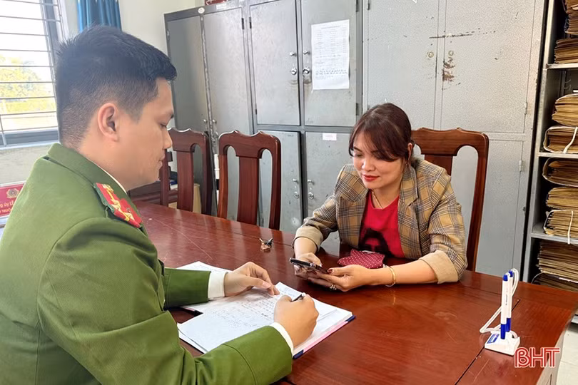 Người phụ nữ trả lại 50 triệu đồng cho chủ tài khoản chuyển nhầm