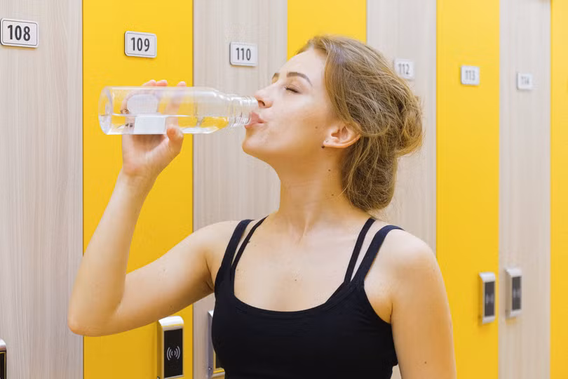 Những thói quen gây hại thận số một