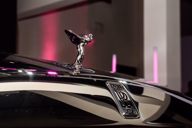 Việt Nam chỉ mất vài năm để phủ sóng xe điện từ giá rẻ đến siêu sang