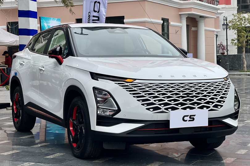 Cận cảnh Omoda C5 vừa ra mắt tại Việt Nam, cạnh tranh Kia Seltos