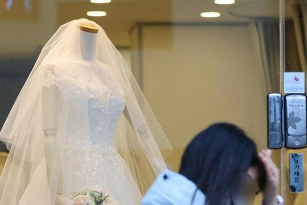 Tại sao khoảng 800.000 đàn ông Hàn Quốc không thể kết hôn với phụ nữ nước này?