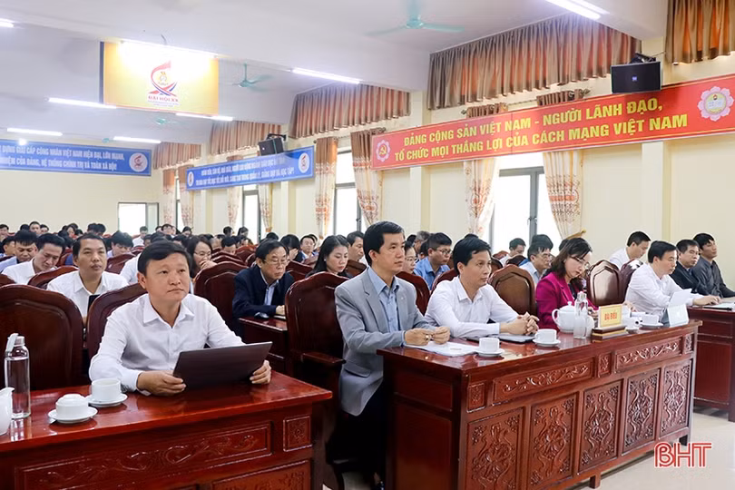 Linh hoạt, sáng tạo thực hiện tốt nhiệm vụ năm học 2023 - 2024