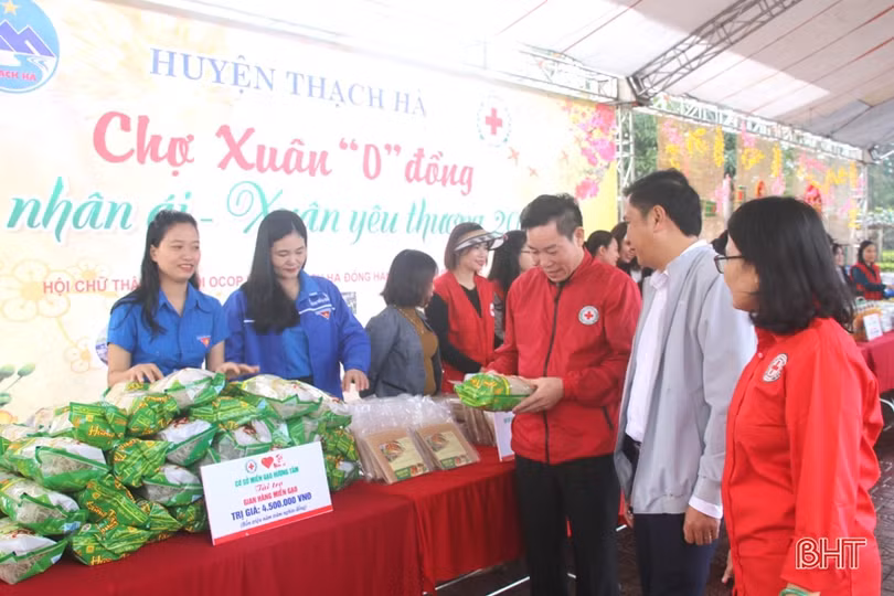 Đẩy mạnh tiêu dùng hàng sản xuất trong nước, trong tỉnh dịp tết