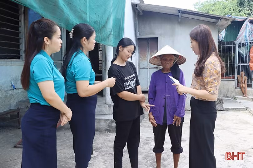 Công đoàn Hà Tĩnh tiếp sức cho trẻ em nghèo