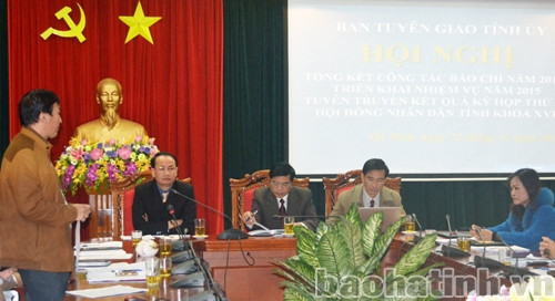 Xây dựng kế hoạch tuyên truyền sâu rộng, hiệu quả về đại hội Đảng các cấp ảnh 1