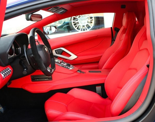 Lamborghini Aventador đặc biệt gần 2 triệu USD ảnh 6