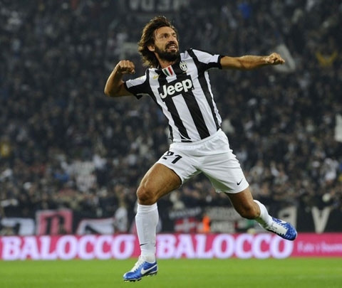 Pirlo vẫn thể hiện tố chất thủ lĩnh ở tuổi 35