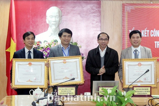 Lấy kết quả cải cách hành chính làm tiêu chí thi đua ảnh 2