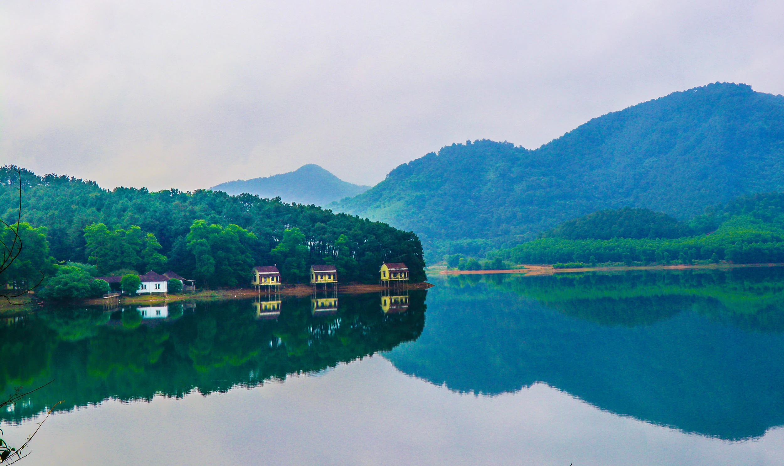 Du lịch “cất cánh”, đánh thức tiềm năng vùng đất giàu trầm tích văn hóa