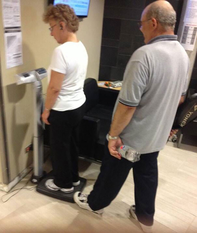 Hài hước khi đàn ông cũng chỉ là những “đứa trẻ to xác”