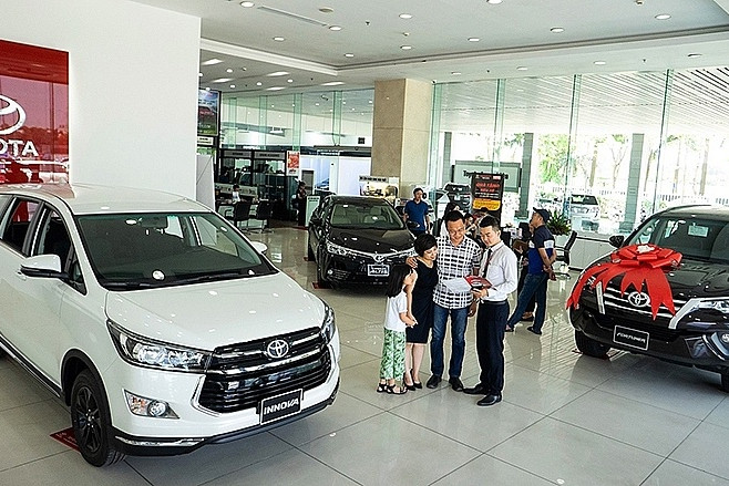 Thị trường ôtô: Tiếp tục giảm giá, kích cầu