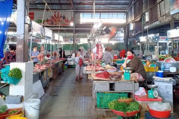 Đà Nẵng: Từ 12/8, người dân có thẻ mới được vào chợ, 3 ngày đi 1 lần