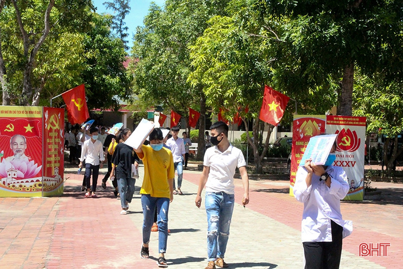 Đề tổ hợp vừa sức, thí sinh Hà Tĩnh hài lòng với bài thi của mình