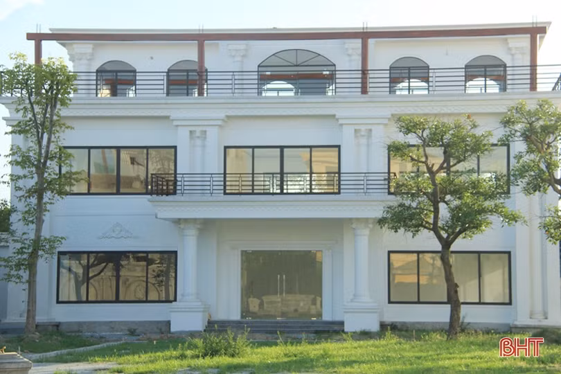 Từ sân vận động bỏ hoang thành trung tâm thể thao giải trí lớn ở Nghi Xuân