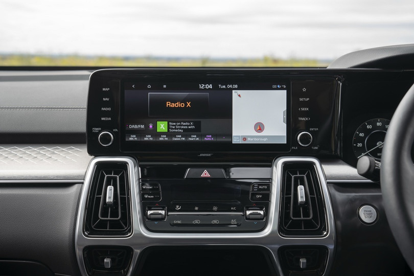 Kia Sorento 2021 mở bán tại châu Âu, dự kiến về Việt Nam trong năm nay