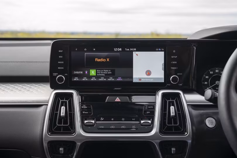 Kia Sorento 2021 mở bán tại châu Âu, dự kiến về Việt Nam trong năm nay