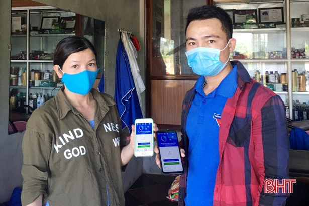 Hà Tĩnh có hơn 10 vạn thuê bao cài đặt ứng dụng Bluezone phòng dịch Covid-19